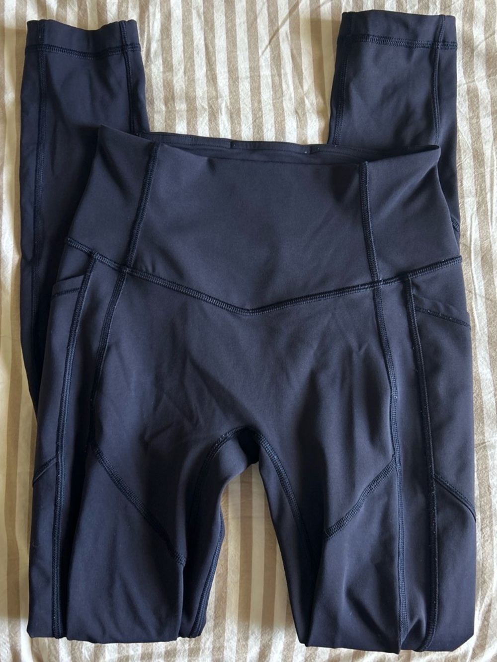 Lululemon High-Waist Navy leggings
